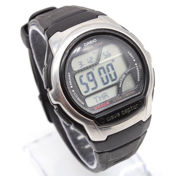 Vintage Casio Wave Receptor Digital Watch Mens World Time Digital Quartz - Picture 4 of 8